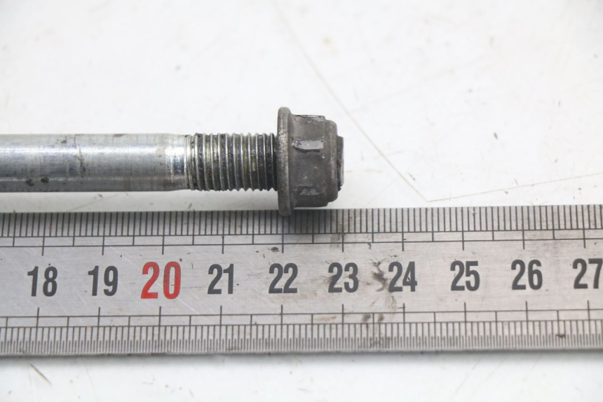 photo de FRONT WHEEL AXLE LONGJIA DIGITA 4T 50 (2019 - 2022) - Zoom on usage condition