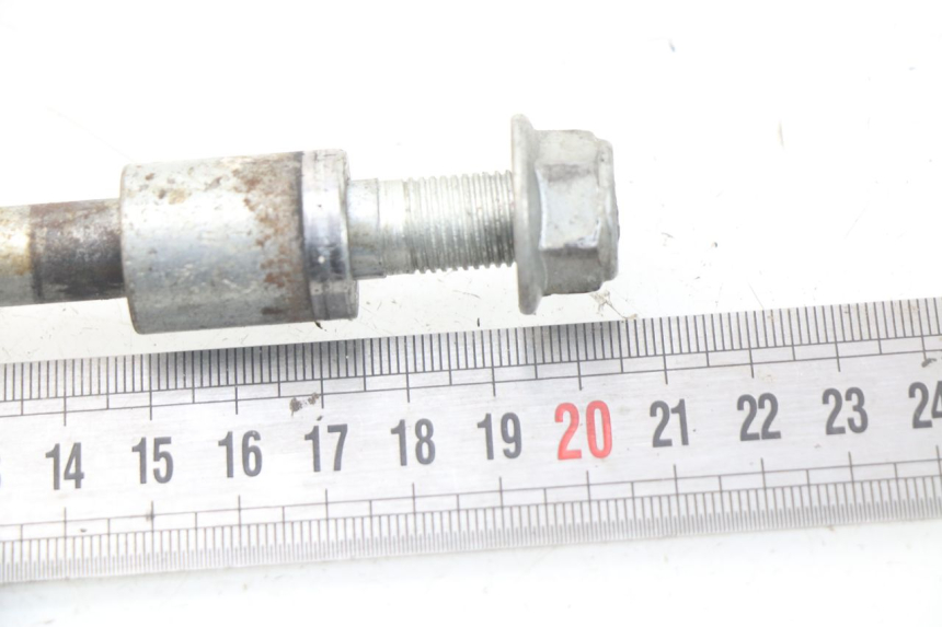 photo de FRONT WHEEL AXLE LIFAN DIRTBIKE 50 - Component detail