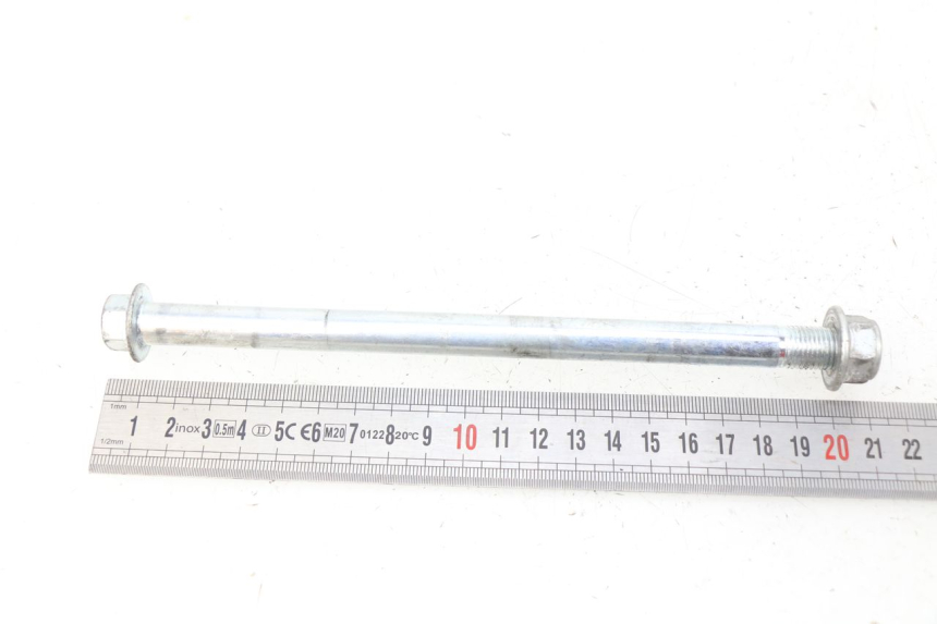 photo de FRONT WHEEL AXLE EFUN E2GO 1 (2017 - 2021) - Zoom on usage condition