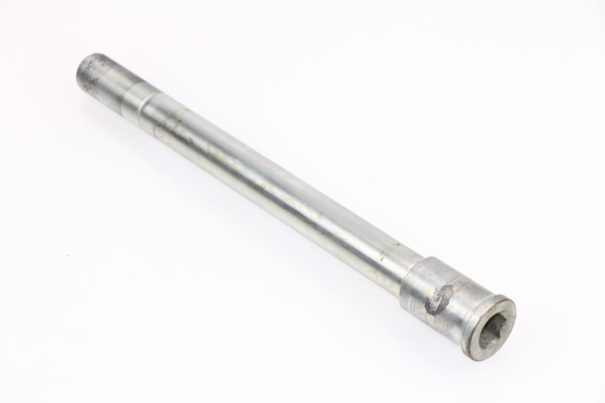 photo de FRONT WHEEL AXLE KAWASAKI ER-6 ER6 N 650 (2005 - 2009) - Main view