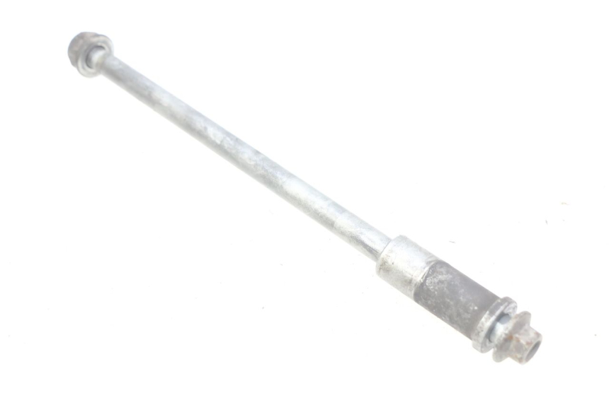 photo de FRONT WHEEL AXLE HONDA FES PANTHEON 2T 125 (1998 - 2002) - Technical close-up
