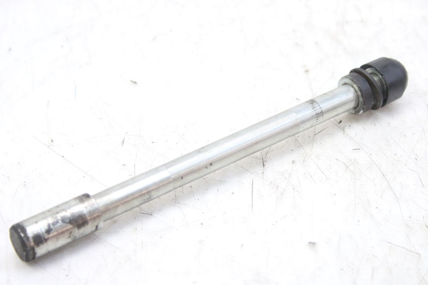 photo de FRONT WHEEL AXLE DERBI GPR 50 (2004 - 2009) - Main view