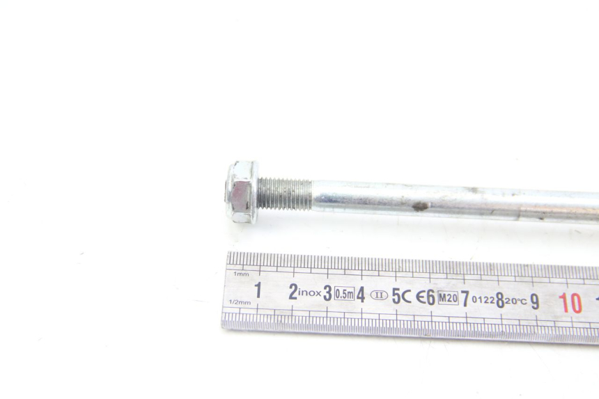 photo de FRONT WHEEL AXLE JM MOTORS GT LINE 4T 50 (2021 - 2023) - Alternative perspective