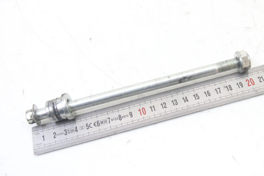 photo de FRONT WHEEL AXLE JM MOTORS MIA 50 (2017 - 2020) - Zoom on usage condition