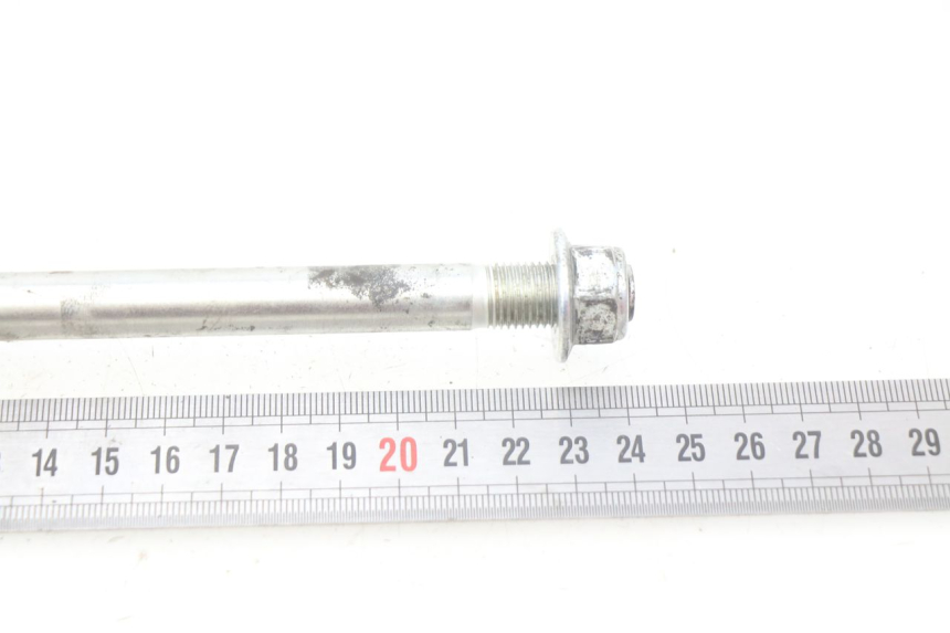 photo de FRONT WHEEL AXLE PEUGEOT KISBEE 4T 50 (2018 - 2022) - Component detail