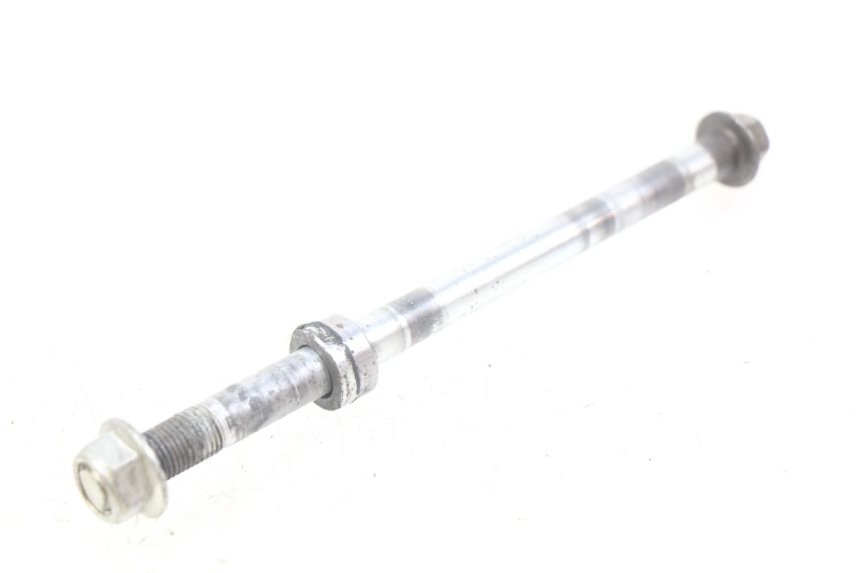 photo de FRONT WHEEL AXLE ORCAL KITE 4T 50 (2019 - 2023) - Zoom on usage condition