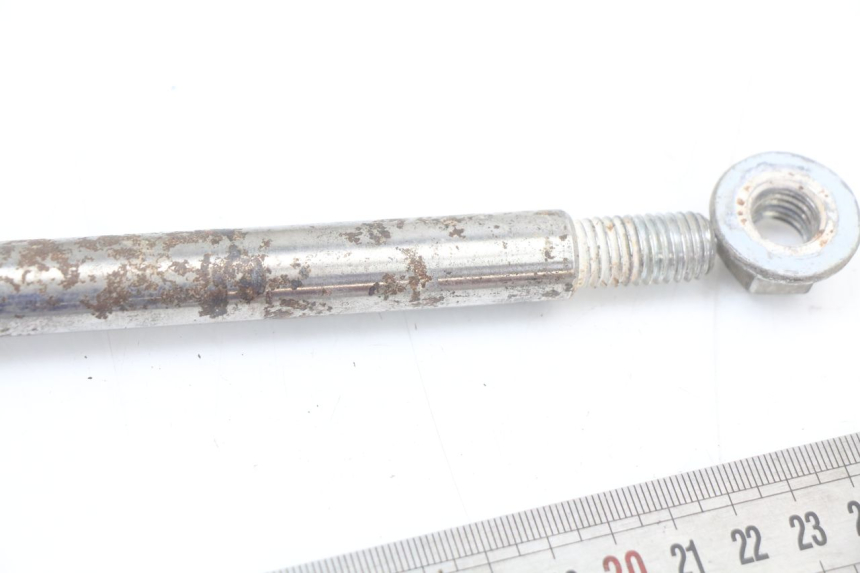 photo de FRONT WHEEL AXLE PIAGGIO LIBERTY 4T 50 (2018 - 2021) - Fixing points details