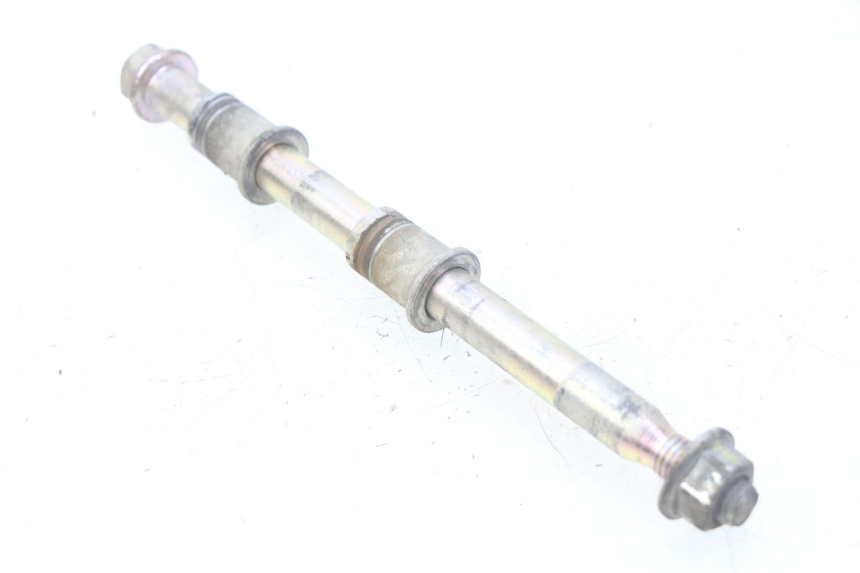 photo de FRONT WHEEL AXLE PIAGGIO LIBERTY IGET 4T 50 (2015 - 2020) - Technical close-up