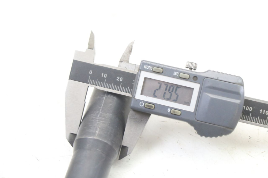 photo de FRONT WHEEL AXLE LIGIER PULSE 3 1 (2014 - 2020) - Technical close-up