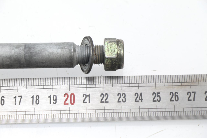 photo de FRONT WHEEL AXLE PEUGEOT LOOXOR 50 (2001 - 2004) - Component detail