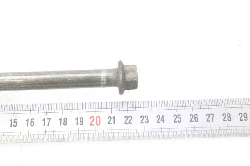 photo de FRONT WHEEL AXLE EUROCKA MATADOR 4T 50 (2010 - 2016) - Component detail