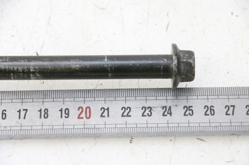 photo de FRONT WHEEL AXLE KYMCO LIKE 4T 50 (2019 - 2025) - Component detail