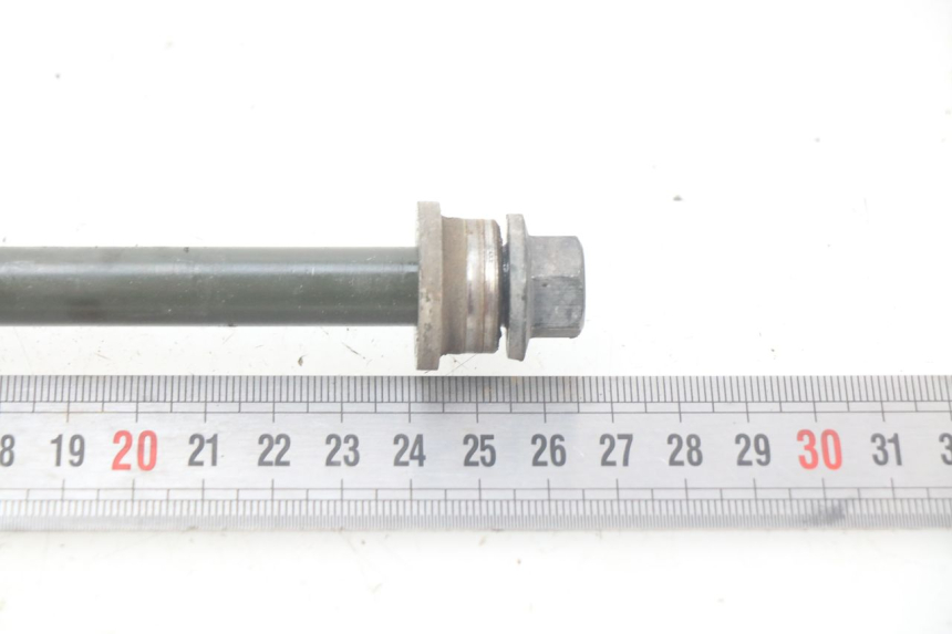 photo de FRONT WHEEL AXLE SYM ORBIT III 3 4T 50 (2018 - 2021) - Component detail