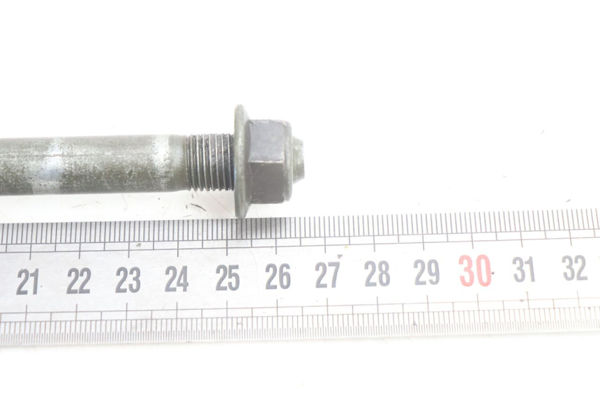 photo de FRONT WHEEL AXLE SYM ORBIT III 3 4T 50 (2021 - 2025) - Alternative perspective