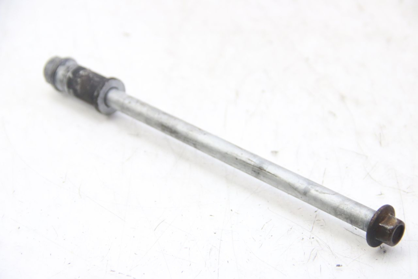 photo de FRONT WHEEL AXLE HONDA PES PS I 125 (2006 - 2012) - Main view