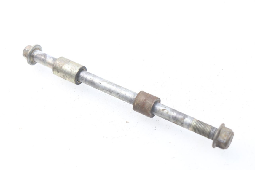photo de FRONT WHEEL AXLE APOLLO RFZ 150 - Technical close-up