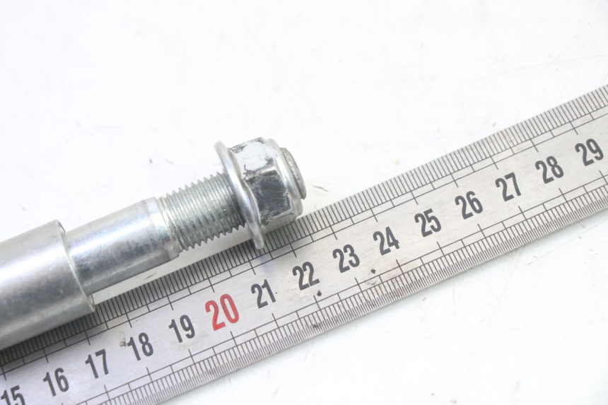 photo de FRONT WHEEL AXLE APOLLO RFZ 125 - Alternative perspective