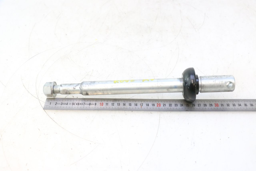 photo de FRONT WHEEL AXLE HARLEY DAVIDSON ROAD GLIDE FLTRXSE 1920 (2018 - 2022) - Zoom on usage condition
