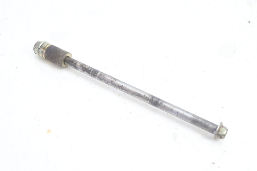 photo de FRONT WHEEL AXLE DAELIM S2 125 (2006 - 2007) - Main view