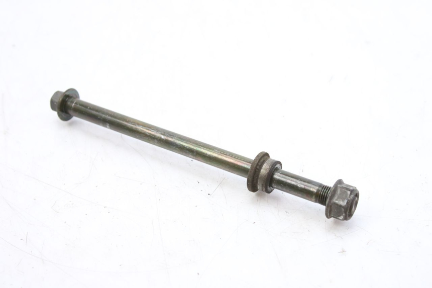 photo de FRONT WHEEL AXLE KYMCO SENTO 100 (2008 - 2013) - Component detail