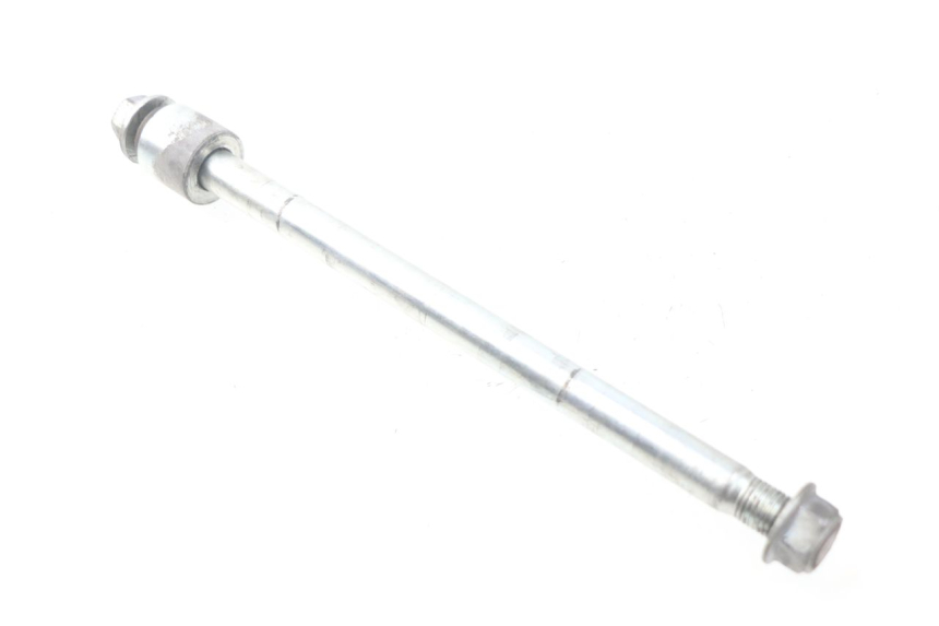 photo de FRONT WHEEL AXLE MASH SEVENTY FIVE 125 (2013 - 2021) - Main view