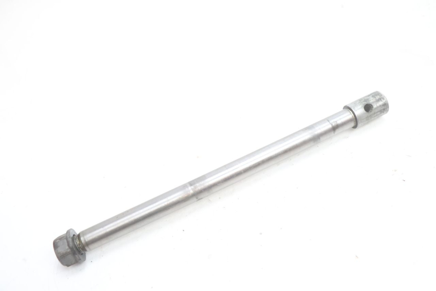 photo de FRONT WHEEL AXLE HONDA ST PAN EUROPEAN 1100 (1990 - 2002) - Component detail