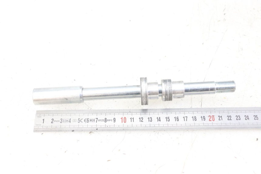 photo de FRONT WHEEL AXLE VENT DERAPAGE 50 (2018 - 2023) - Alternative perspective