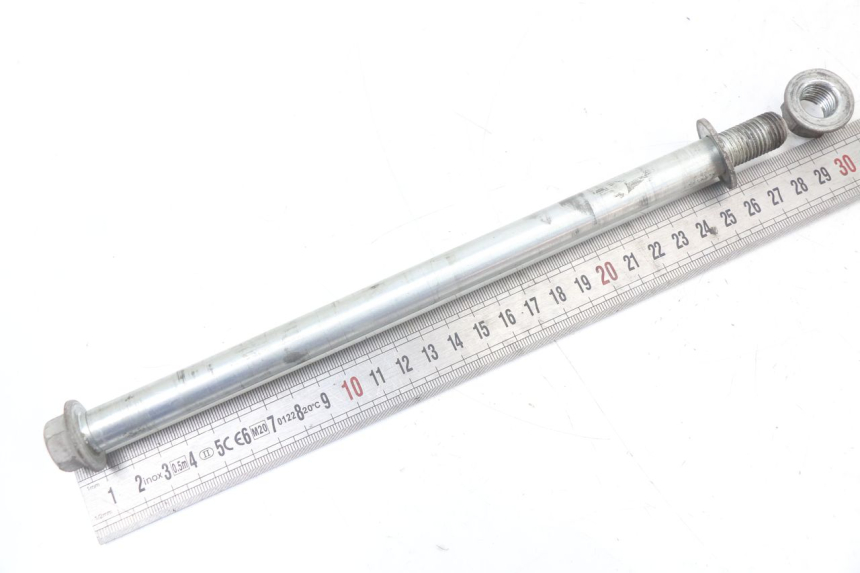 photo de FRONT WHEEL AXLE PEUGEOT VIVACITY NEW 4T 50 (2008 - 2017) - Component detail