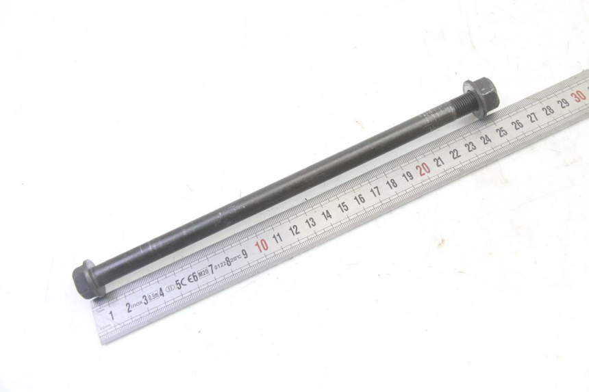 photo de FRONT WHEEL AXLE HONDA X8R 50 (1998 - 2003) - Zoom on usage condition