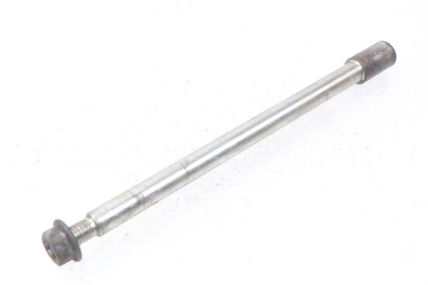photo de FRONT WHEEL AXLE PIAGGIO X9 125 (2000 - 2003) - Technical close-up
