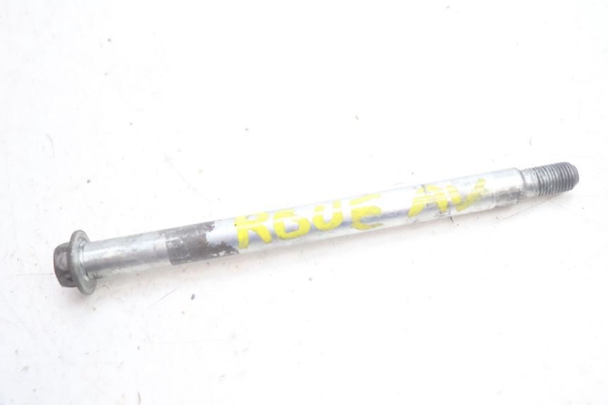 photo de FRONT WHEEL AXLE YAMAHA XV VIRAGO 535 (1988 - 2004) - Main view