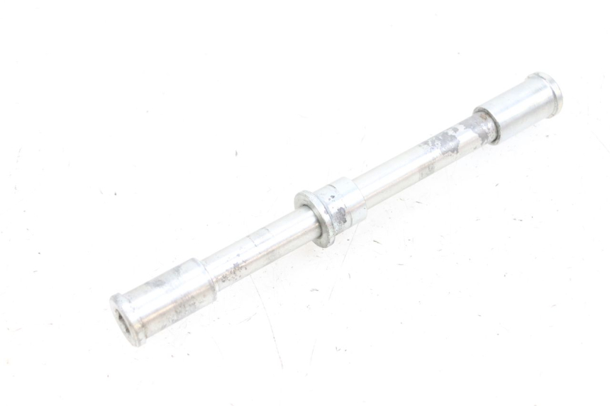 photo de FRONT WHEEL AXLE KAWASAKI ZR 7 750 (1999 - 2004) - Main view