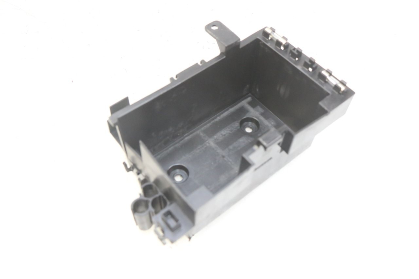 photo de BATTERY TRAY KYMCO AGILITY 16+ 4T 50 (2018 - 2023) - Alternative perspective