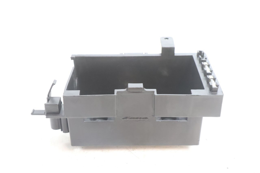 photo de BATTERY BOX KYMCO AGILITY CITY 16P 125 (2015 - 2024) - Main view