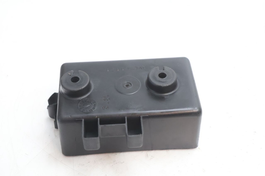 photo de BATTERY BOX MBK BOOSTER SPIRIT 50 (1996 - 1999) - Alternative perspective