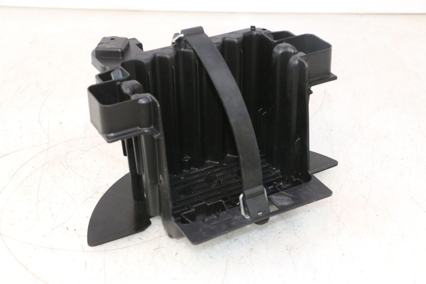 photo de BATTERY TRAY PEUGEOT CITYSTAR 2T 50 (2018 - 2021) - Main view