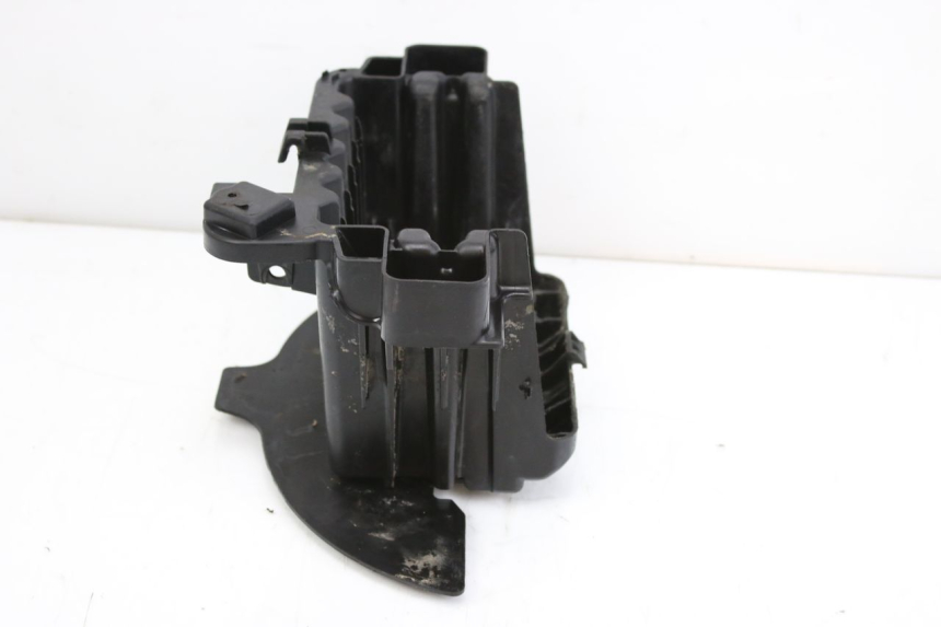 photo de BATTERY TRAY PEUGEOT CITYSTAR 50 (2013 - 2017) - Zoom on usage condition