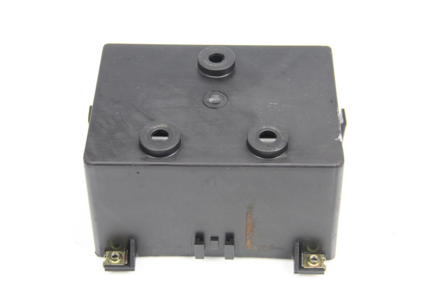 photo de BATTERY BOX KYMCO DINK 4T 50 (2007 - 2018) - Technical close-up