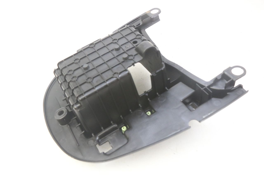 photo de BATTERY TRAY PEUGEOT DJANGO 2T 50 (2014 - 2019) - Zoom on usage condition