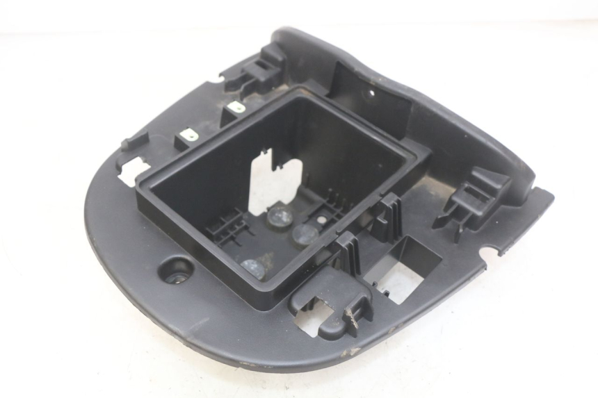 photo de BATTERY TRAY PEUGEOT DJANGO 4T 50 (2014 - 2019) - Main view