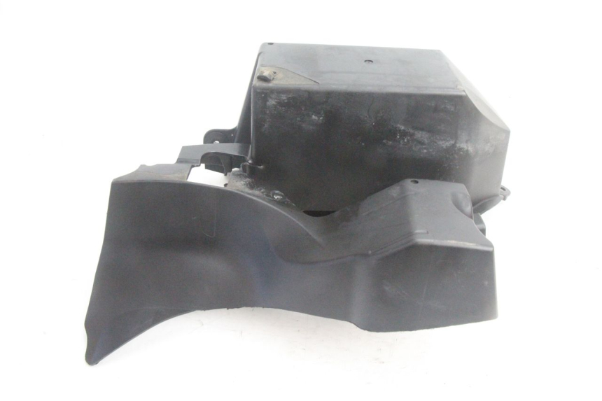photo de BATTERY BOX KAWASAKI ER-6 ER6 F ABS 650 (2012 - 2016) - Technical close-up