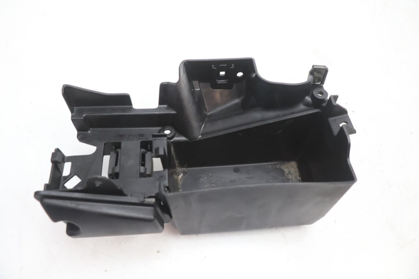 photo de BATTERY BOX KAWASAKI ER-6 ER6 N 650 (2005 - 2009) - Component detail