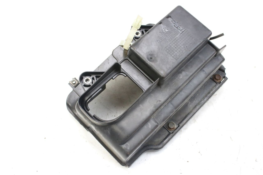photo de BATTERY TRAY HONDA FES S-WING SWING ABS 125 (2007 - 2015) - Component detail