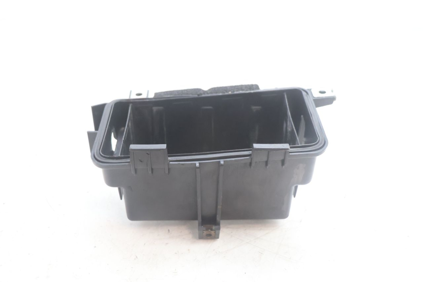 photo de BATTERY BOX HONDA FJS SILVER WING SILVERWING 400 (2005 - 2008) - Component detail