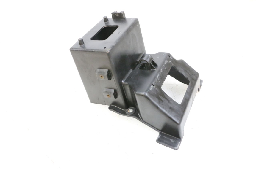 photo de BATTERY BOX KAWASAKI GPZ RX 1000 (1986 - 1988) - Alternative perspective