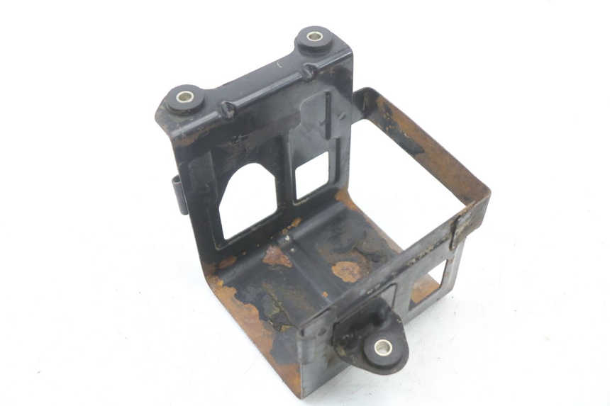 photo de BATTERY BOX SUZUKI GSX E 250 (1982 - 1983) - Main view