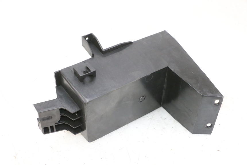 photo de BATTERY BOX JM MOTORS GTS 125 (2015 - 2019) - Alternative perspective