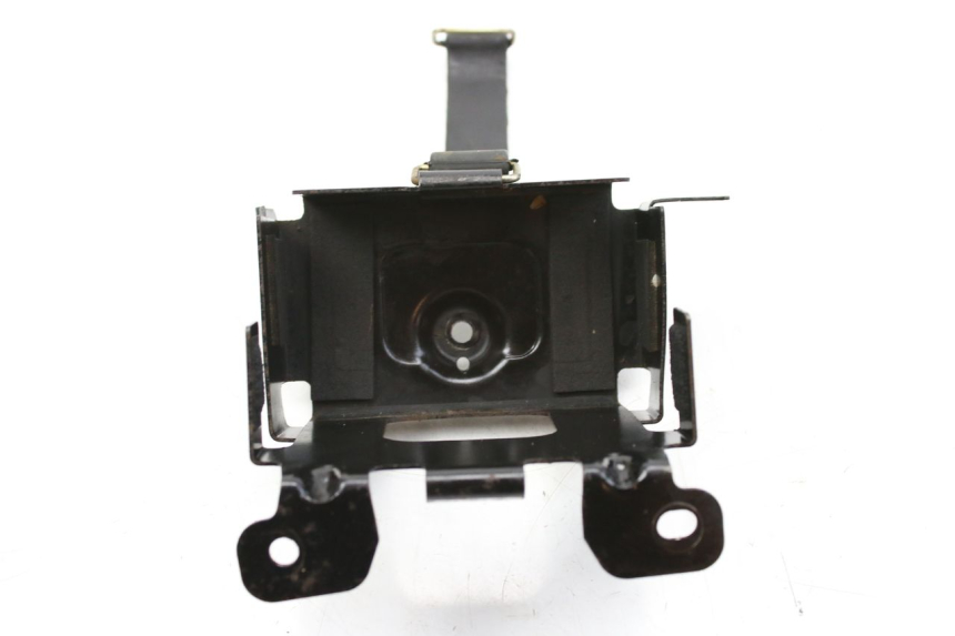 photo de BATTERY TRAY SYM HUSKY 125 (1999 - 2005) - Technical close-up