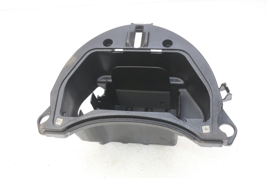 photo de BATTERY TRAY PIAGGIO LIBERTY IGET 4T 50 (2015 - 2020) - Technical close-up