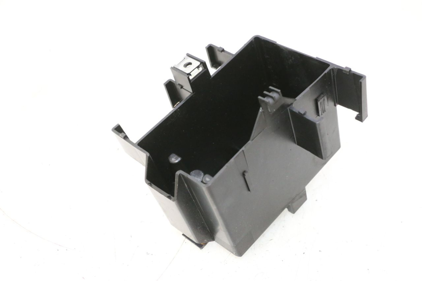photo de BATTERY BOX PEUGEOT LUDIX ONE 50 (2004 - 2013) - Alternative perspective
